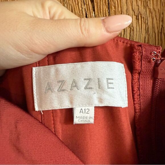 NWT Azazie Harlie Stretch Satin Dress Terracotta Size 12 - Picture 10 of 12
